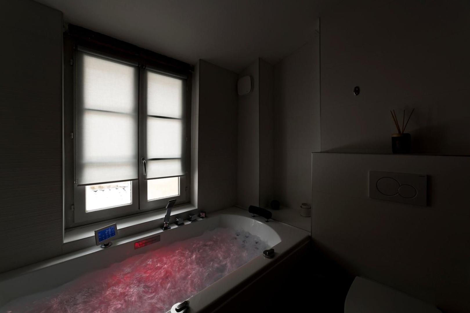 Sky'Room - Jacuzzi & Vue - Vieux Lyon Luaran gambar
