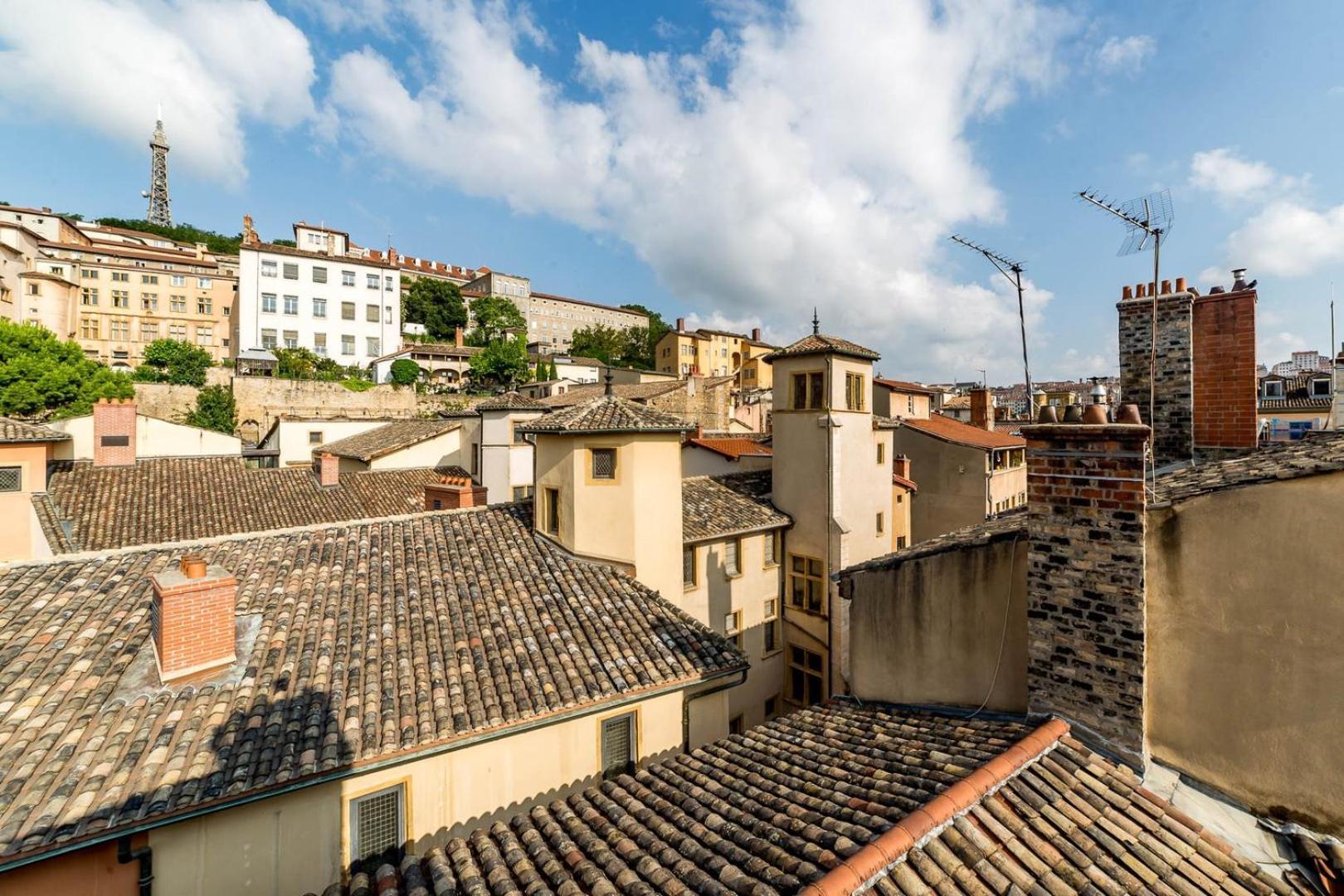 Sky'Room - Jacuzzi & Vue - Vieux Lyon Luaran gambar